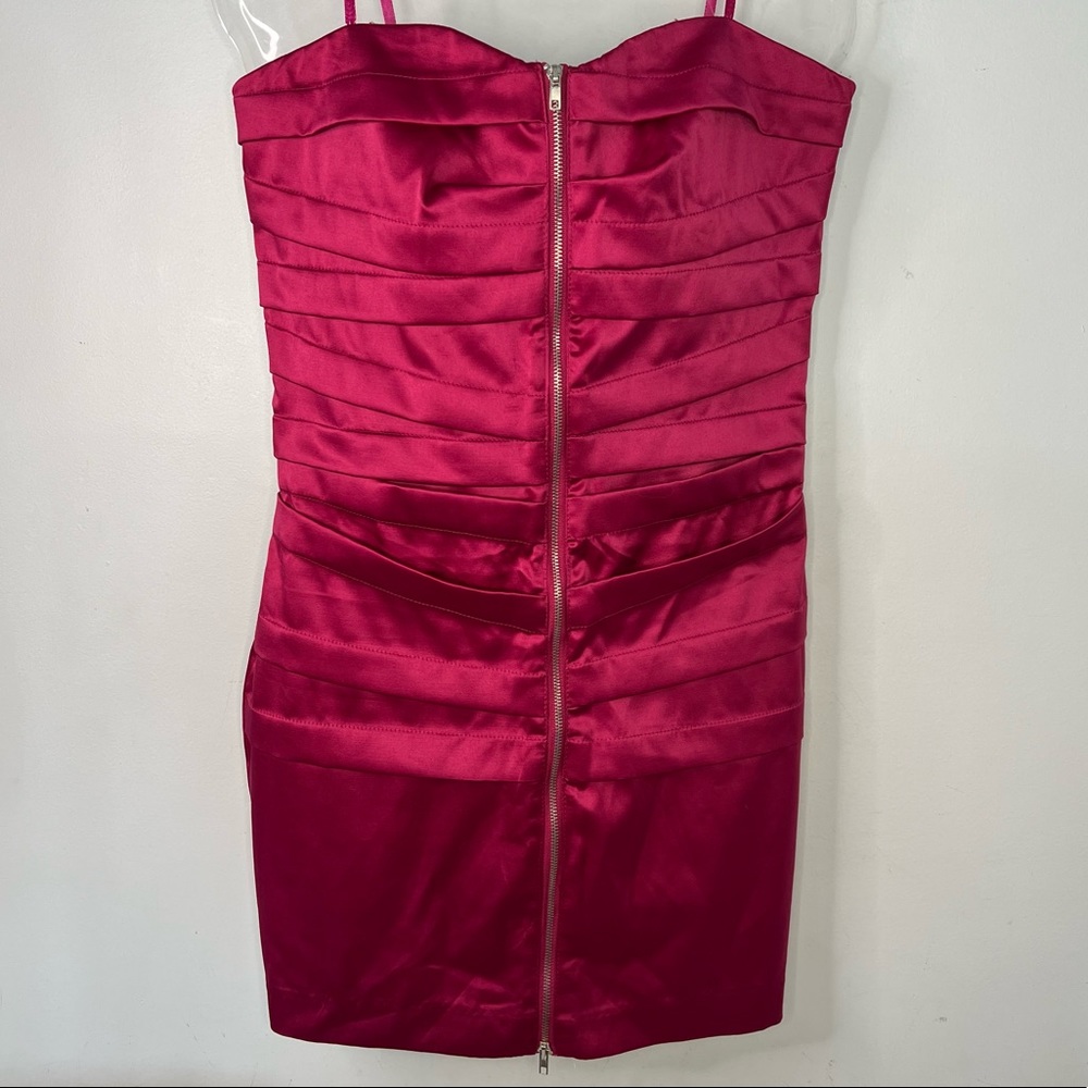 NEW Pink Silky Fitted Tiered Double Zip Mini Dress by Urban Behaviour Sz Medium